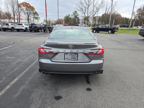 New 2026 Toyota Camry SE image 4