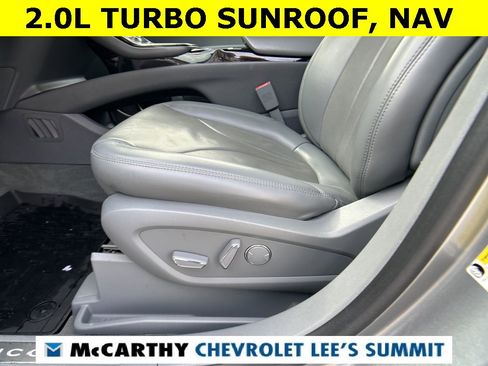 Used 2021 Lincoln Nautilus Reserve image 22