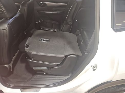 Certified 2025 Buick Enclave Sport Touring image 23