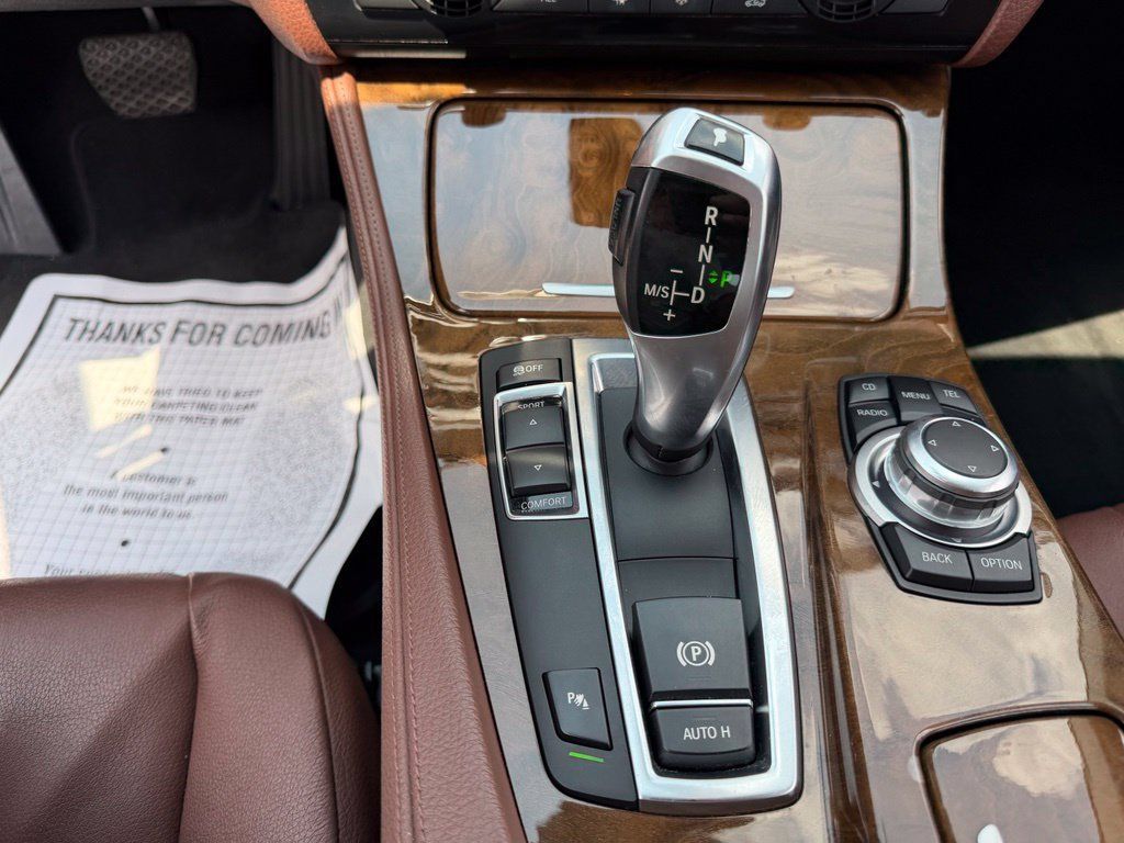 Used 2012 BMW 528i Sedan RWD image 27