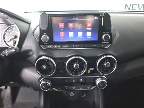 Certified 2022 Nissan Sentra S image 12