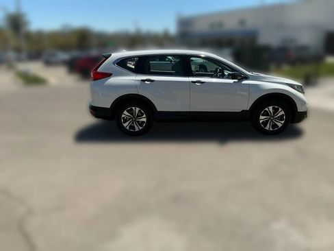 Used 2018 Honda CR-V LX image 6