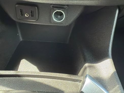 Used 2019 Chevrolet Traverse LT w/ LPO, Blackout Package image 19