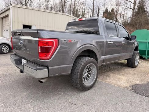 Used 2022 Ford F150 XLT w/ Equipment Group 302A High image 8