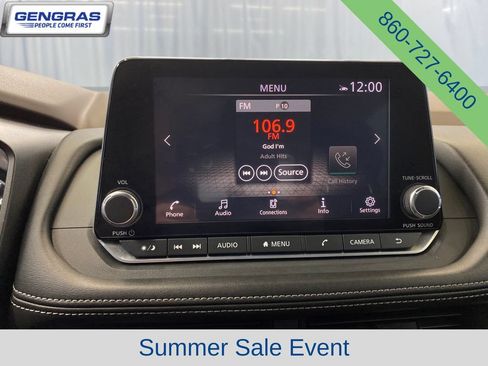 Used 2023 Nissan Rogue SV AWD/4WD image 19