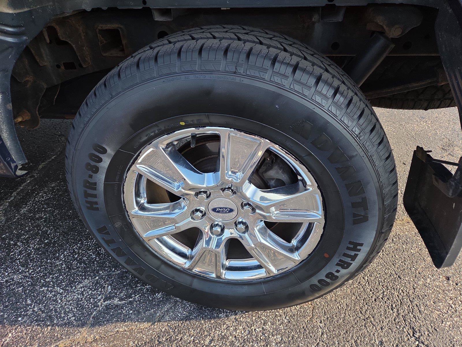Used 2017 Ford F150 XLT w/ Equipment Group 302A Luxury AWD/4WD image 23