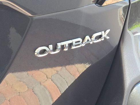 Certified 2025 Subaru Outback Premium image 9