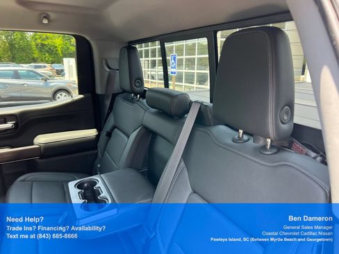 Used 2021 GMC Sierra 1500 SLT w/ SLT Premium Plus Package AWD/4WD image 17