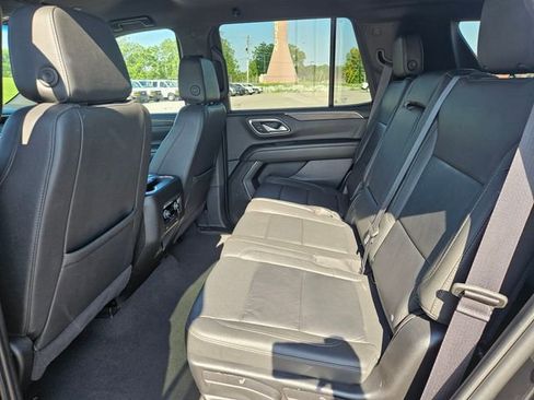 Used 2024 Chevrolet Tahoe LT RWD image 25
