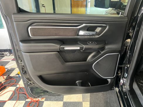 Used 2023 RAM 1500 Laramie AWD/4WD image 41