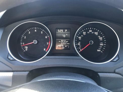 Used 2017 Volkswagen Jetta S image 11