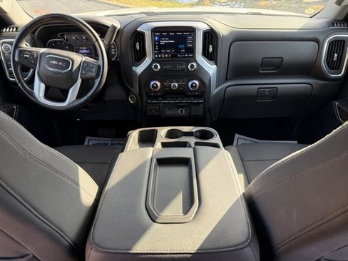 Used 2022 GMC Sierra 2500 SLE w/ SLE Value Package; image 19