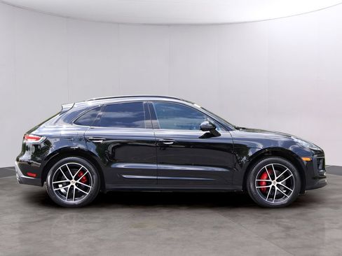 Used 2023 Porsche Macan S AWD/4WD image 9