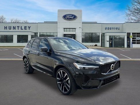 Used 2024 Volvo XC60 T8 Ultimate AWD/4WD image 3