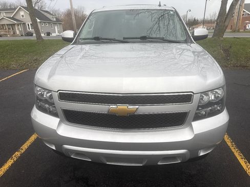 Used 2012 Chevrolet Suburban LS w/ Convenience Package 1 image 1