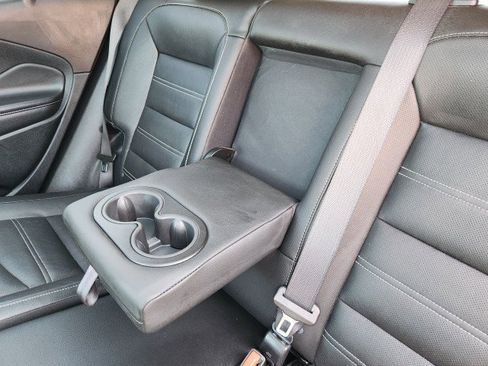 Used 2023 GMC Terrain Denali image 24