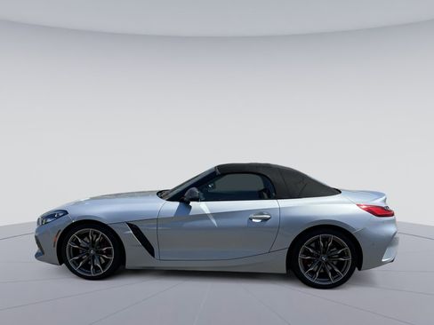 Used 2021 BMW Z4 M40i RWD image 6