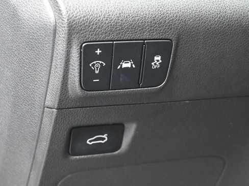 Used 2022 Kia K5 LXS image 14