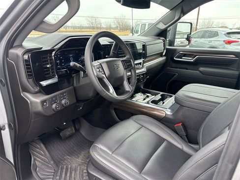 Certified 2025 Chevrolet Silverado 2500 LT w/ Trail Boss Package image 9