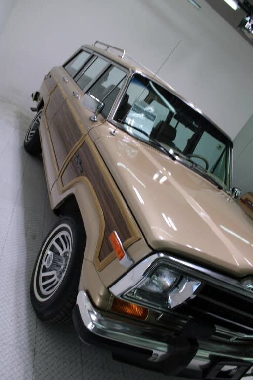 Used 1989 Jeep Grand Wagoneer AWD/4WD image 33
