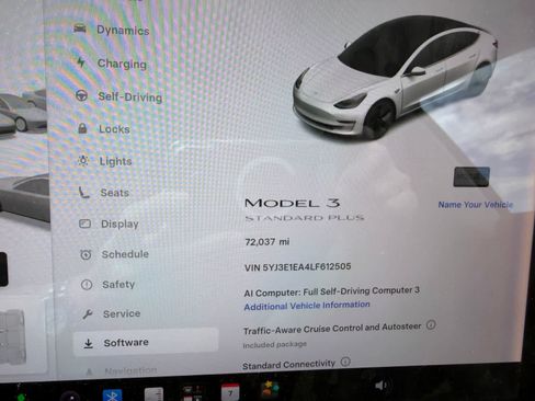 Used 2020 Tesla Model 3 Standard Range RWD image 7