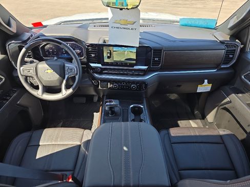 New 2026 Chevrolet Silverado 1500 High Country AWD/4WD image 23