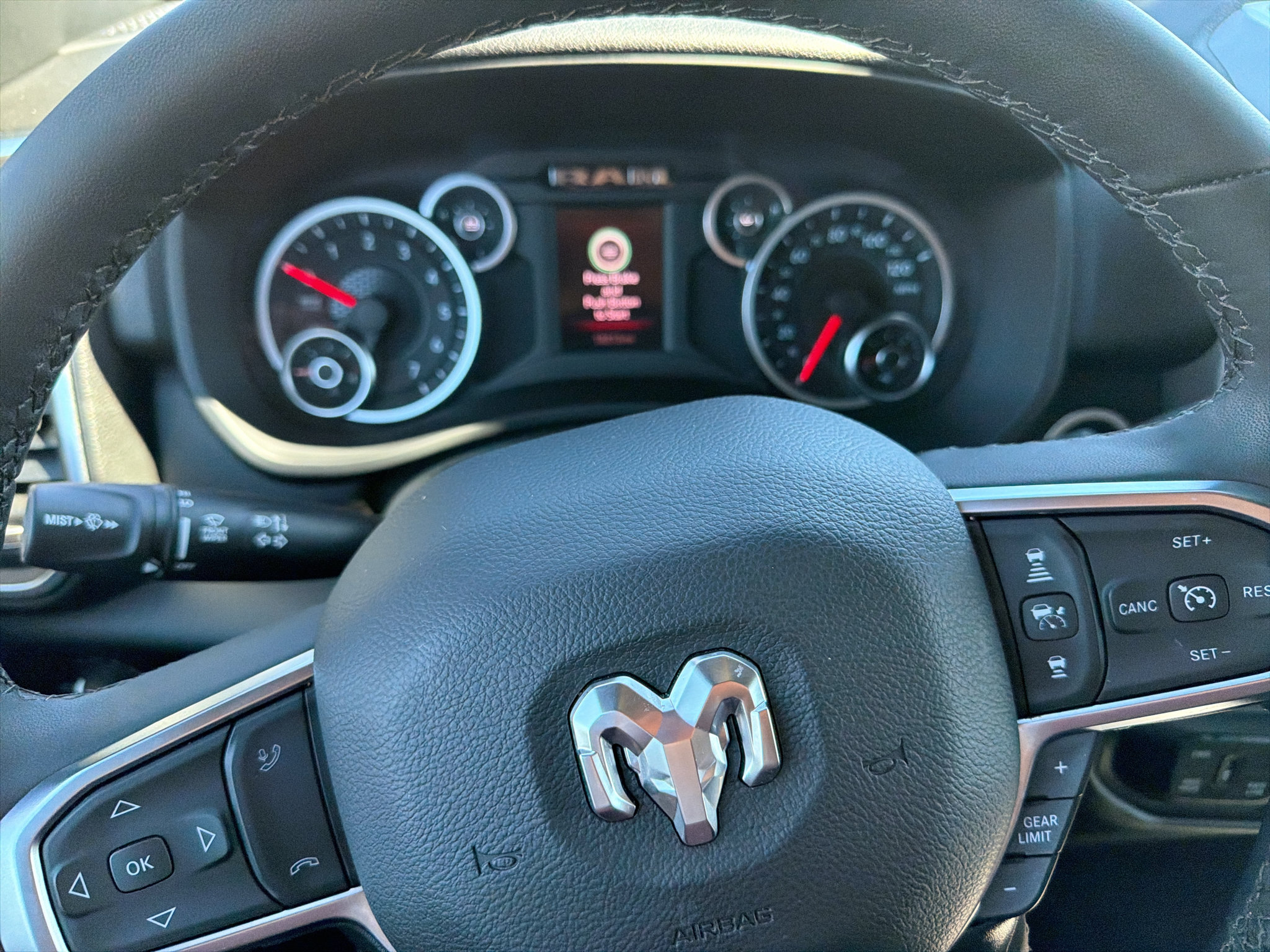 Certified 2026 RAM 2500 Big Horn AWD/4WD image 29
