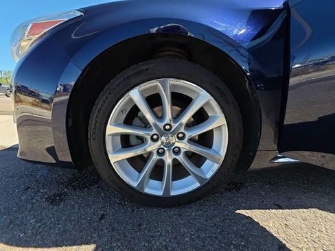 Used 2013 Toyota Avalon Limited w/ Technology Pkg image 26