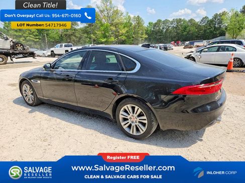 Used 2017 Jaguar XF AWD image 3