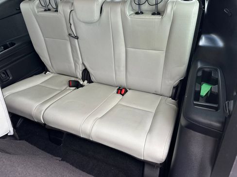 Used 2019 Subaru Ascent Premium w/ Popular Package #3 image 14