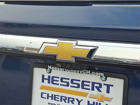 Certified 2023 Chevrolet Traverse LT w/ LT Premium Package image 31