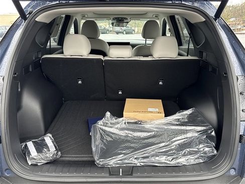 New 2026 Hyundai Tucson Limited image 18