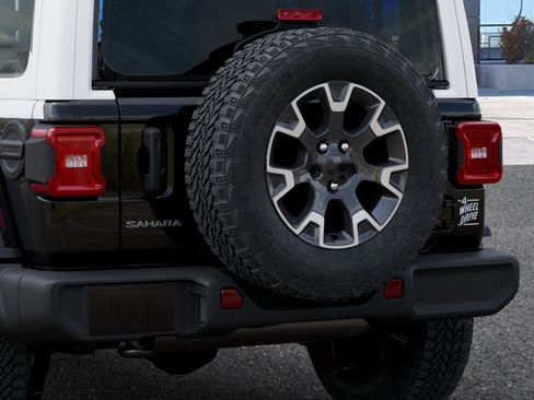 New 2026 Jeep Wrangler Unlimited Sahara w/ Whitecap Package AWD/4WD image 13