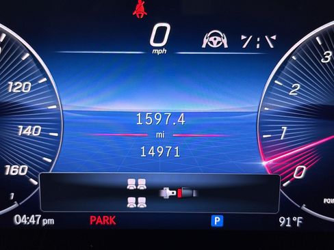 Used 2025 Mercedes-Benz GLS 450 4MATIC image 20