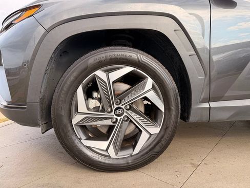 Used 2023 Hyundai Tucson Limited AWD/4WD image 19