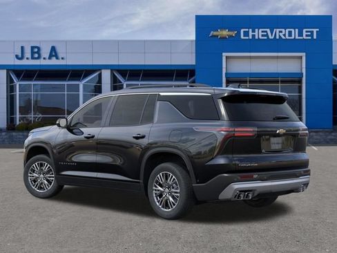 New 2026 Chevrolet Traverse LT w/ Driver Confidence Package FWD image 3
