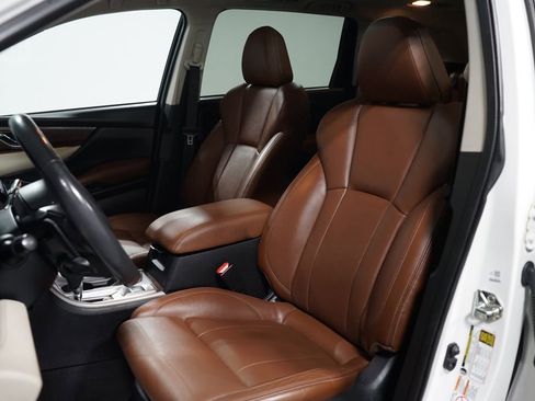 Used 2019 Subaru Ascent Touring image 28