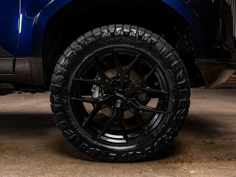 Used 2025 Lexus GX 550 550 Luxury+ w/ Accessory Package (2T) image 12