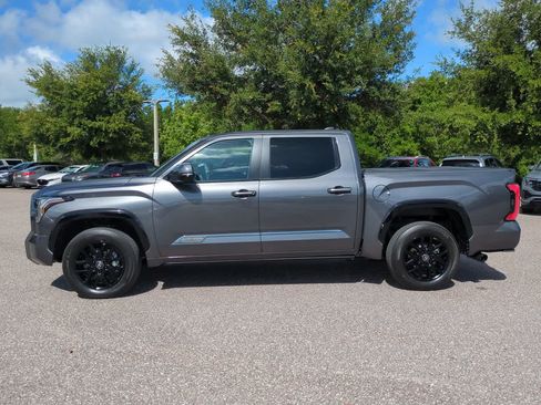 Used 2025 Toyota Tundra Platinum AWD/4WD image 3
