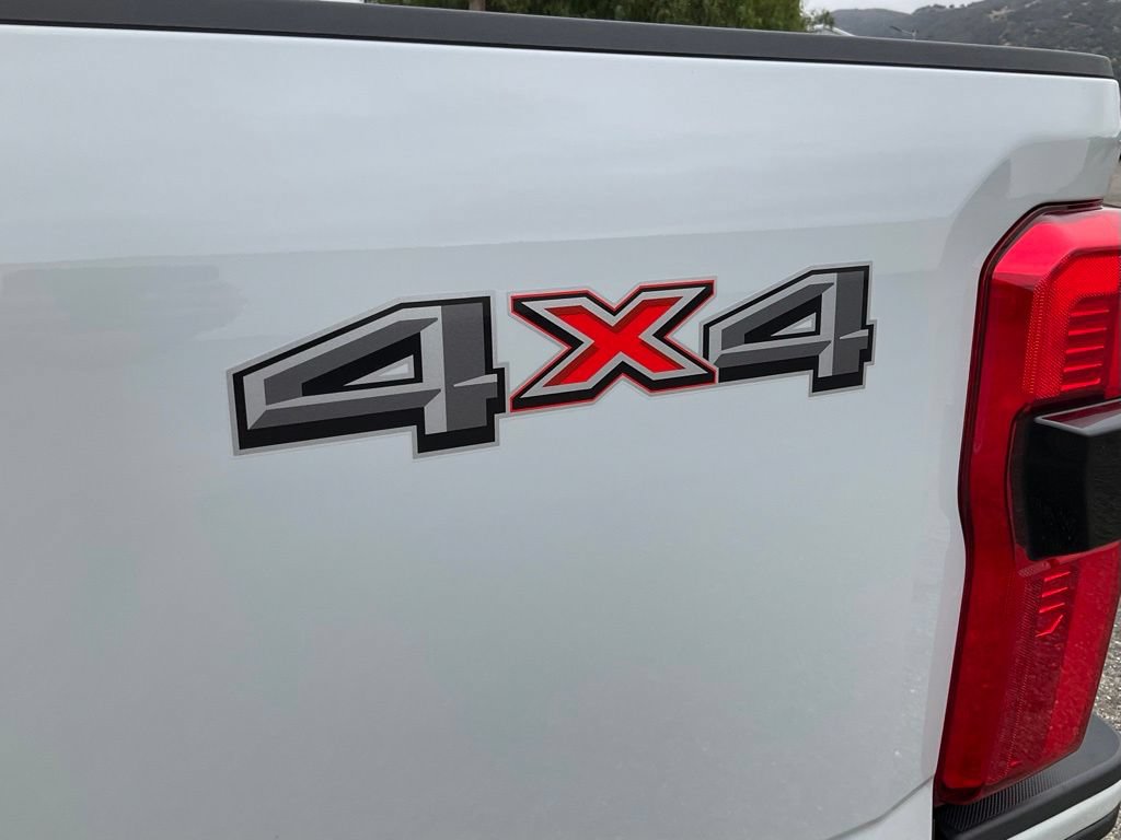 New 2026 Ford F250 Platinum AWD/4WD image 18