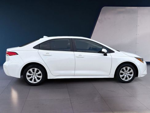 Used 2024 Toyota Corolla LE image 6