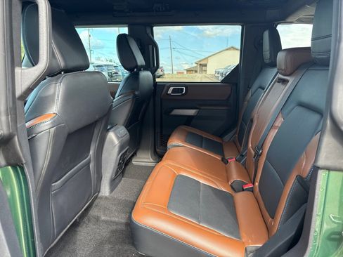 Used 2022 Ford Bronco Outer Banks image 10
