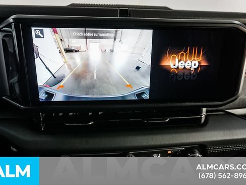Used 2026 Jeep Gladiator Mojave AWD/4WD image 29