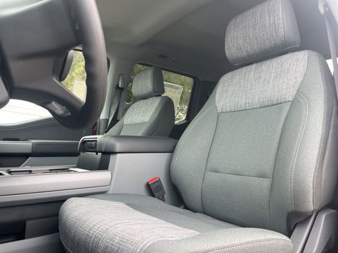 New 2026 Ford F250 XLT w/ XLT Premium Package AWD/4WD image 8