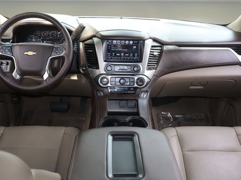 Used 2019 Chevrolet Tahoe LT RWD image 13