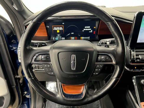 Used 2019 Lincoln Navigator L Reserve image 23