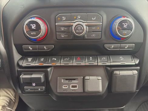 Certified 2022 Chevrolet Silverado 3500 LTZ image 38