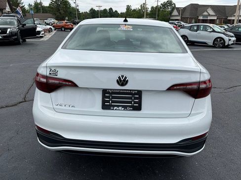 Used 2022 Volkswagen Jetta S FWD image 6