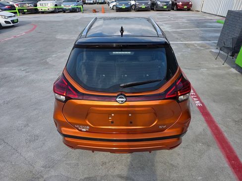 Used 2022 Nissan Kicks SV FWD image 13