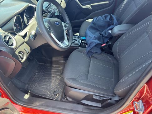 Used 2019 Ford Fiesta SE w/ Equipment Group 201A FWD image 16